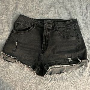 Wild Fable dark wash distressed denim shorts